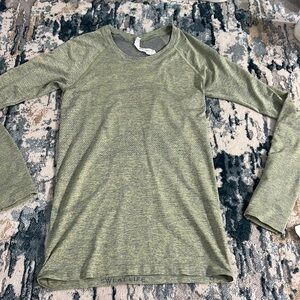 Lululemon swiftly tech long sleeve